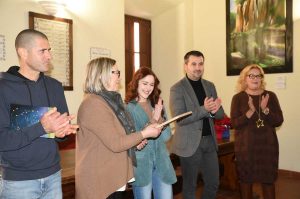 Civita Castellana - La medaglia dell’associazione Ivan Rossi consegnata a Ginevra Cavalieri
