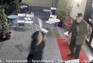 Vetralla - Ubriaco al bar aggredisce il titolare col machete