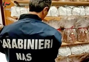 Carabinieri Nas - Controlli su prodotti natalizi