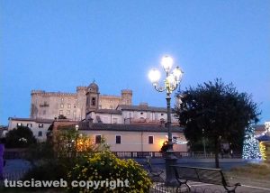 Addobbi natalizi a Bracciano