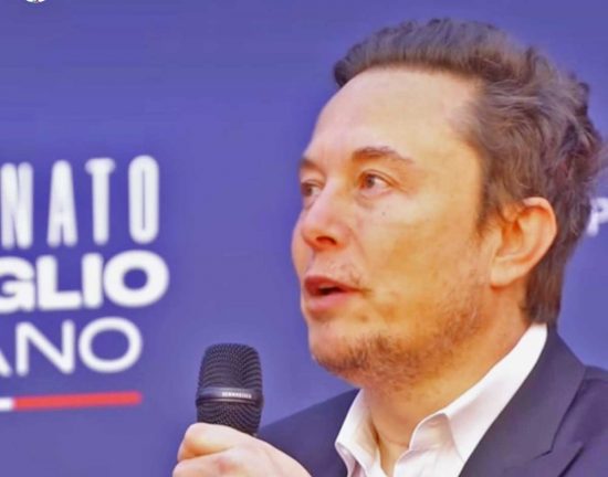 Elon Musk ad Atreju