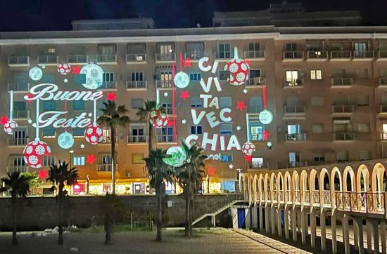 Civitavecchia - Le luminarie al Pirgo