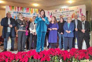 LuisaCiambella alla presentazione del Movimento Lista Rocca presidente