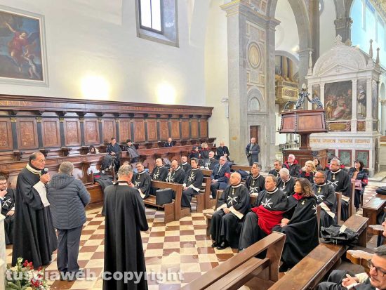 Viterbo - La Quercia - L'incontro tra il vescovo Orazio Francesco Piazza e i Cavalieri di Malta