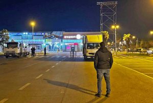 Ladispoli - Il sindaco Grando in piazza Falcone