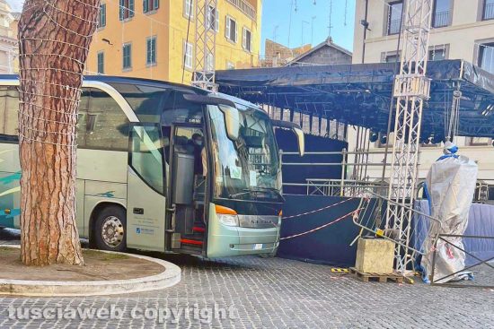 Viterbo - Il palco del concerto di Cristina D'Avena