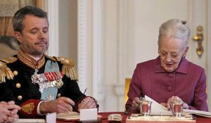 Il nuovo re Federico X di Danimarca e la regina Margrethe