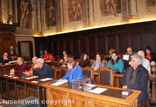 Viterbo - Consiglio comunale straordinario deposito scorie radioattive