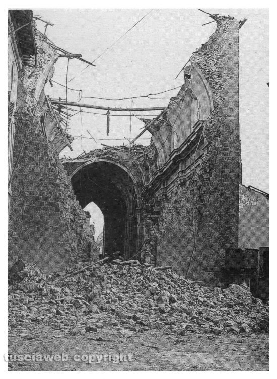 Viterbo - La chiesa di San Francesco distrutta dai bombardamenti del 17 gennaio 1944