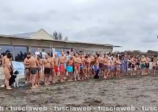 Montalto di Castro - "Only the brave", il primo tuffo dell'anno