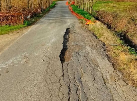 Montalto di Castro - Lavori su strada il Quartuccio