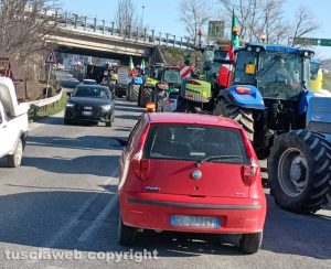 Orte - Agricoltori al casello autostradale