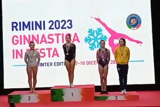Sport - Ginnastica artistica - Asd Cynisca - La premiazione di una delle atlete