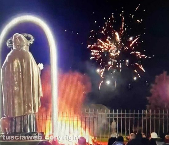 Nepi - La solenne processione di Sant'Antonio Abate e la benedizione al focarone