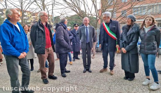 Viterbo - Inaugurazione dello Spazio giovani dell'Emporio Solidale - Tra i presenti Alfonso Antoniozzi, Patrizia Notaristefano, il prefetto Gennaro Capo, Domenico Arruzzolo