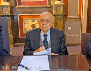 Sabino Cassese