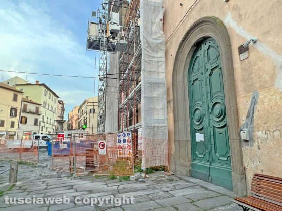 Viterbo - I lavori del Pnrr a piazza Fontana grande