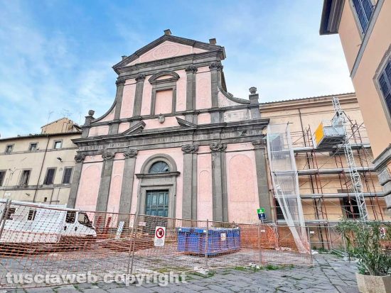 Viterbo - I lavori del Pnrr a piazza Fontana grande