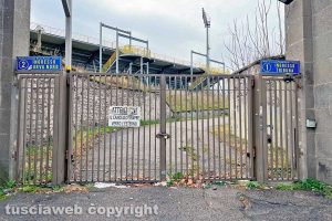 Sport - Calcio - Incuria allo stadio Rocchi