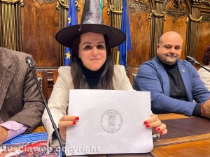 Viterbo - Conferenza stampa della calza della Befana più lunga del mondo - Chiara Frontini