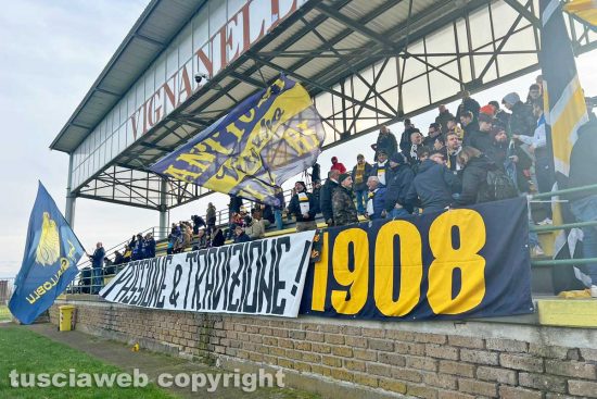 Sport - Calcio - Fc Viterbo - I tifosi in tribuna