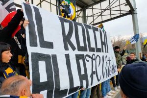 Sport - Calcio - Fc Viterbo - Uno degli striscioni dei tifosi