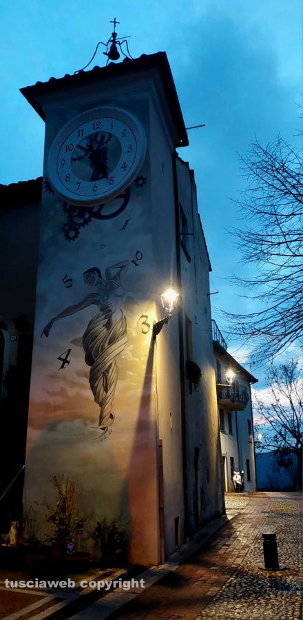 Attigliano - La torre dell'orologio