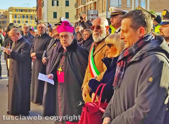 Civitavecchia - Inaugurata la statua di Papa Giovanni II