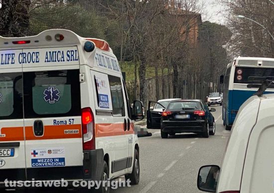 Viterbo - Incidente a viale Trieste
