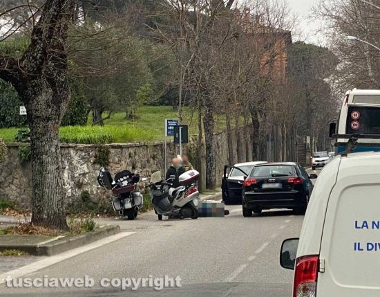 Viterbo - Incidente a viale Trieste
