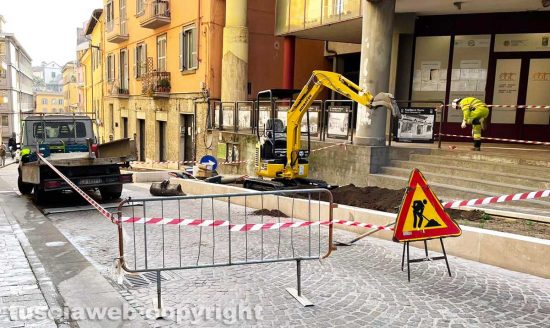 Viterbo - Via Matteotti - Guasto a un cavo dell'alta tensione