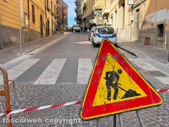 Viterbo - Via Matteotti - Guasto a un cavo dell'alta tensione