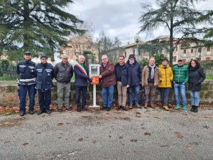 Vetralla - Posizionato defibrillatore alla Villa comunale
