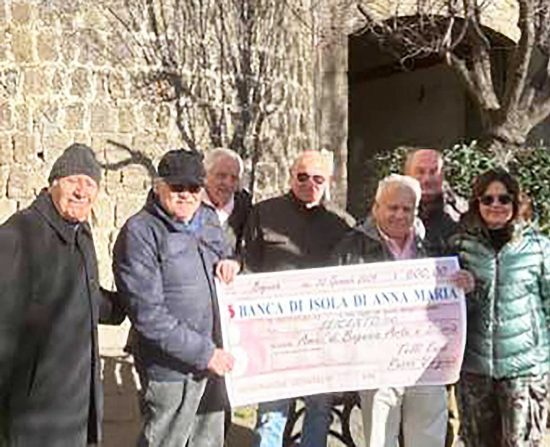 Viterbo - Donati 600 euro all'associazione Amici di Bagnaia