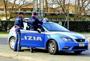Auto della polizia - foto di repertorio