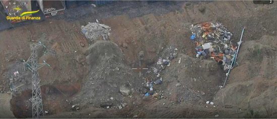 Nepi - La discarica abusiva scoperta dalla guardia di finanza