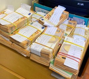 Roma - Guardia di finanza - Bonus facciate - I soldi sequestrati