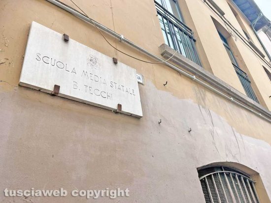Viterbo - I lavori alla scuola media Tecchi