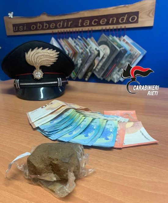Borgorose - Intervengono per una lite, trovane giovane con 50 grammi di hashish