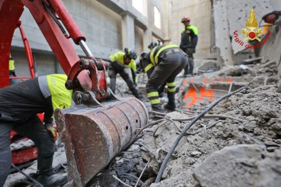 Firenze - Crollo al cantiere di un supermercato