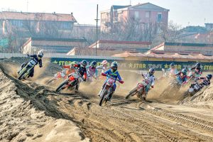 Sport - Una gara del Supermarecross