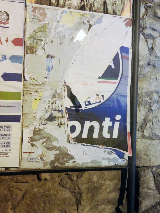 Tarquinia - Manifesti strappati di Fratelli d'Italia 