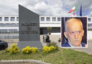 Viterbo - Palazzo di giustizia - Nel riquadro Marco Bruzziches