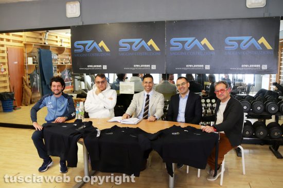 Viterbo - Presentazione della stagione agonistica 2024 del Tennis Club - Da sinistra Nicola Montani, Paolo Ricci, Fausto Barili, Sergio Saggini, Agostino Tamantini 