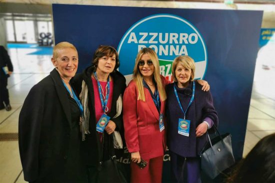 La delegazione di Azzurro Donna - provincia di Viterbo al congresso nazionale di Forza Italia