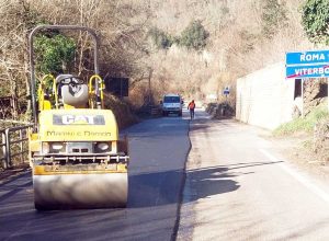 Calcata - Rifacimento dell'asfalto della SP 79 Calcatese