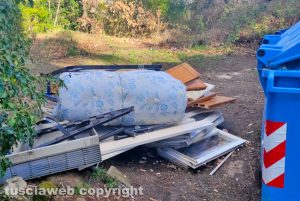 Viterbo - Discarica in via Monte Pizzo - Foto del 25 febbraio