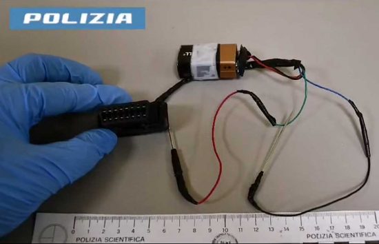 Asti - Introducevano cellulari nei carceri con i droni
