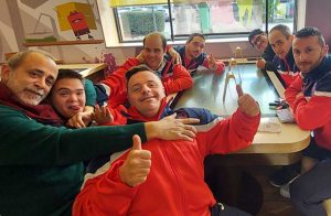 Fabio Barzellotti con i ragazzi del Pianoscarano-Lo Zucchero Filato