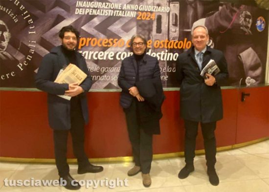 Camere penali - Al teatro Eliseo per Viterbo gli avvocati Andrea Racioppa. Sergio Racioppa e Marco Russo
